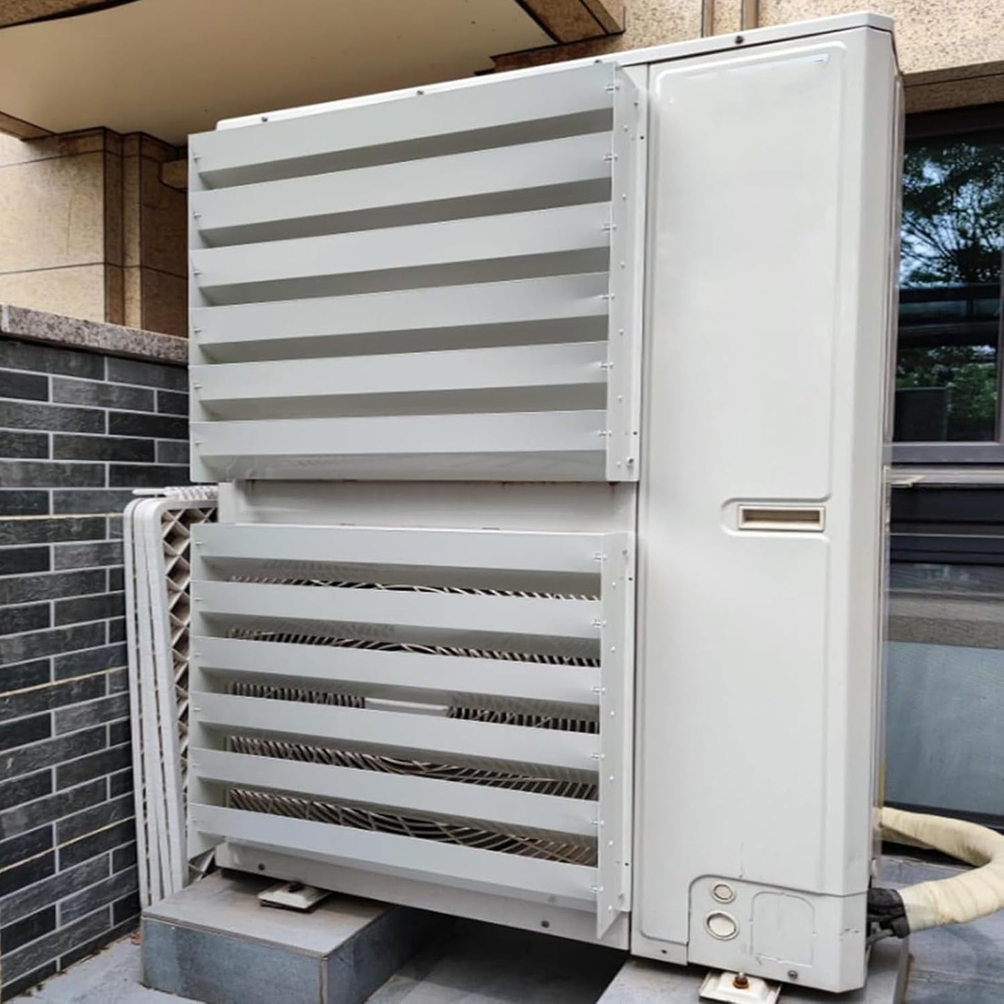 GENERIC Unité Externe De Climatiseur 60 X 60 Cm - Couvercle à Persiennes Pour Compresseur - Écran De Protection Pour Une Circulation D'air Et Une Efficacité Optimales
